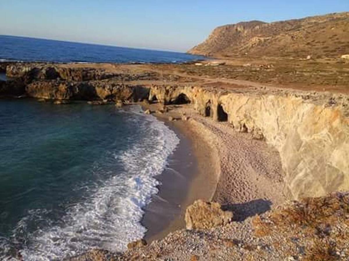 Sea-Esta Beach Studios Милатос Экстерьер фото